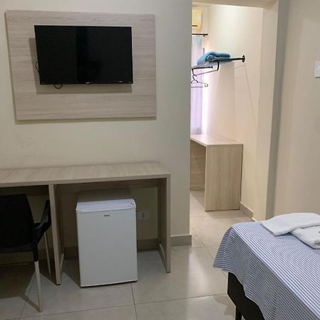 Hotel Vila Rica Maringá Kültér fotó